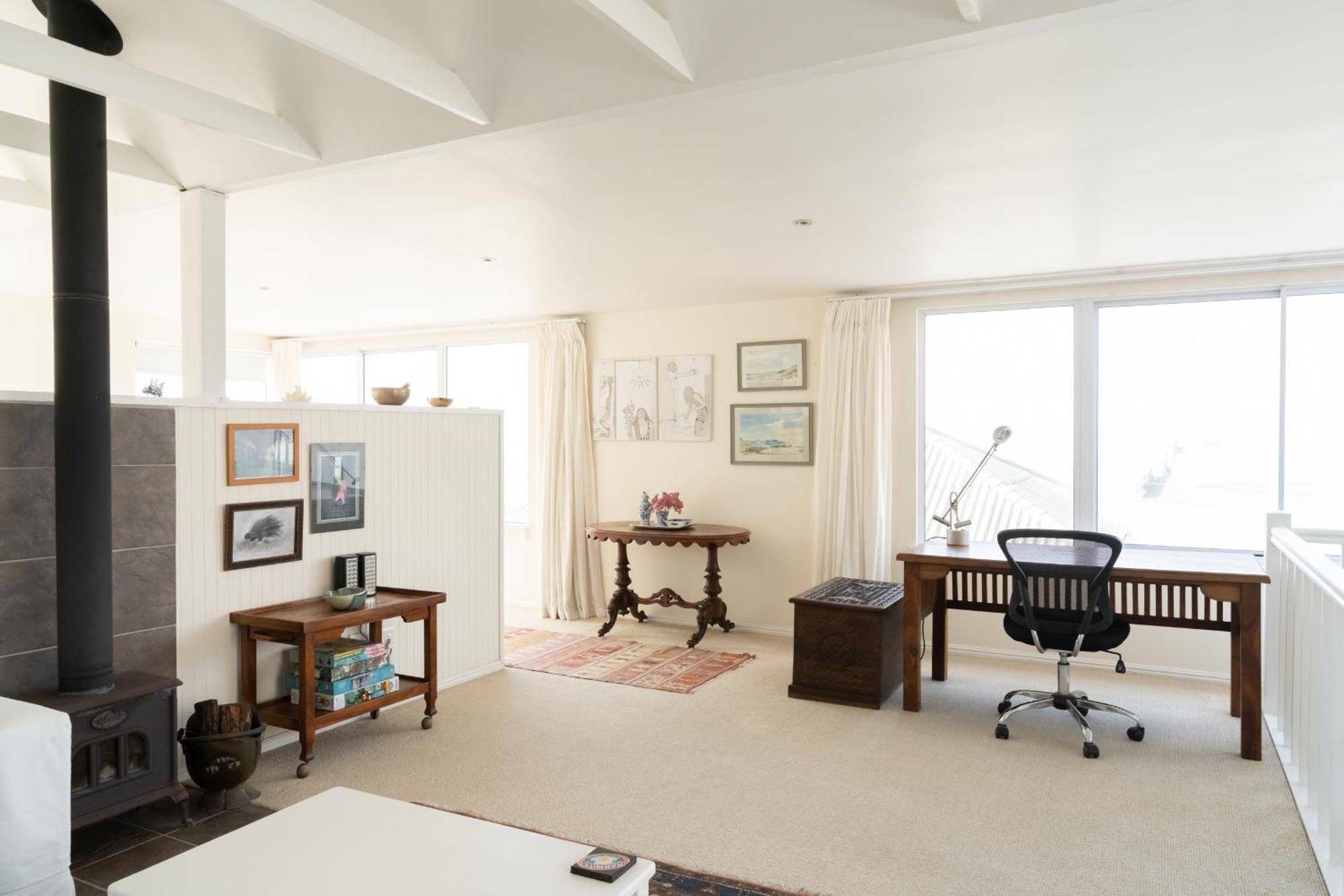 Guest house Chartfield