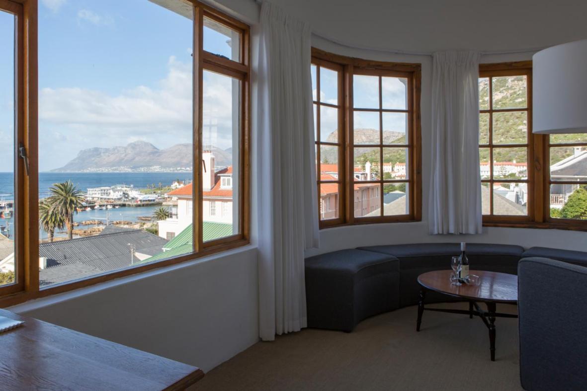 Chartfield Guest house 4*